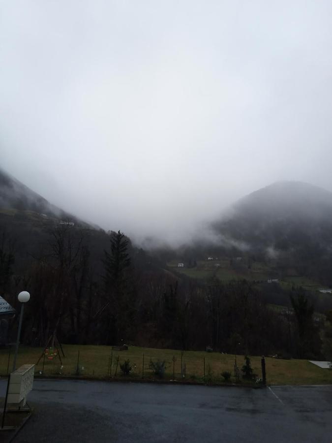 L'Oree Du Bois Appartement T3 Cauterets Eksteriør billede